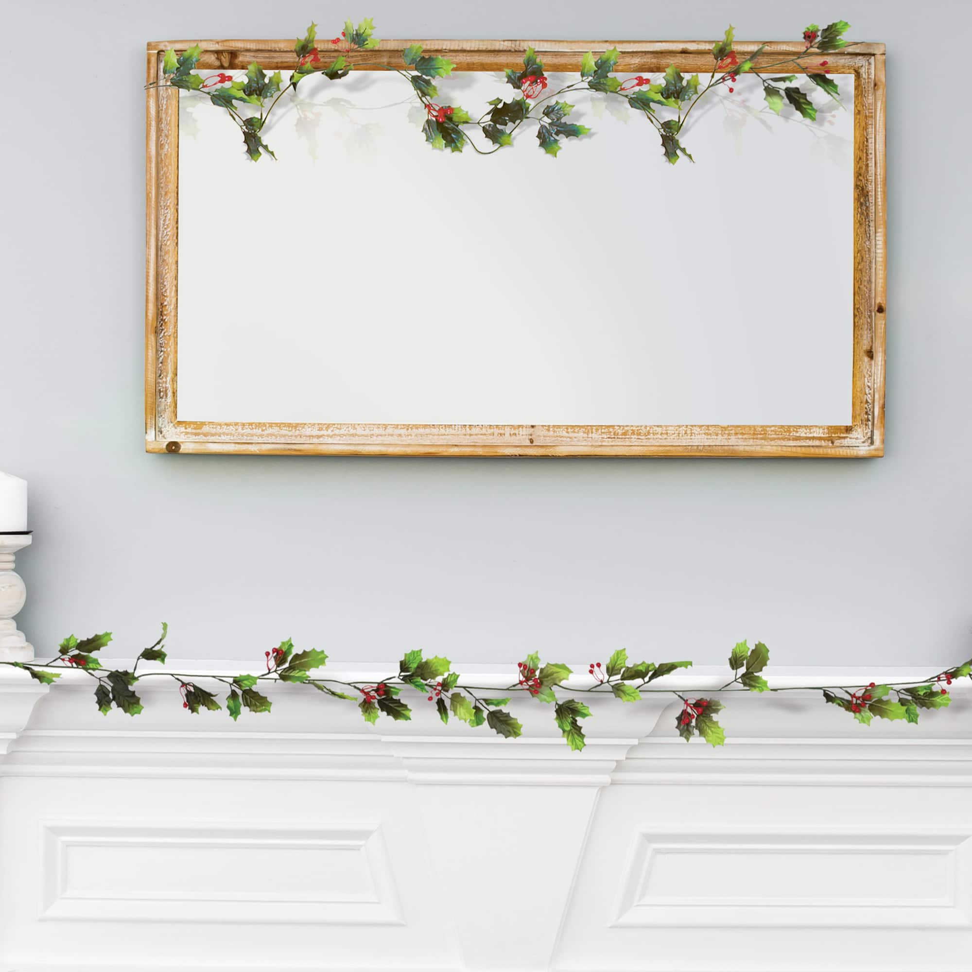 Beistle 6ft. Holly & Berry Garland